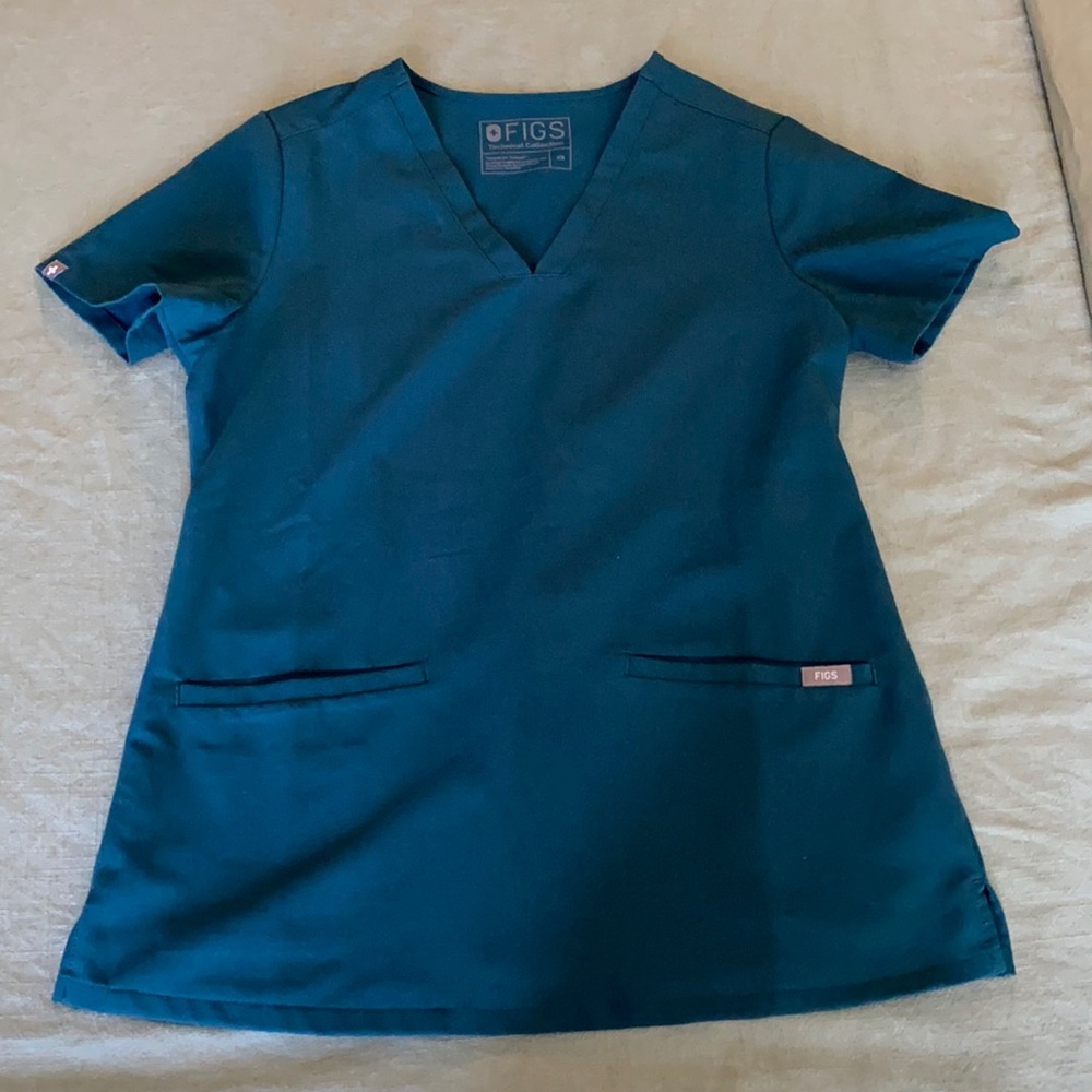 Figs Casma Scrub Top